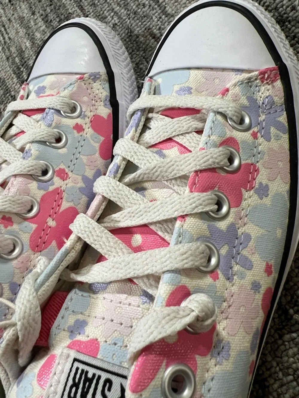 Converse Kids' Street Ox Low Top Sneakers Size